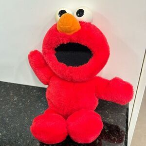 Vintage Tyco Tickle Me Elmo Sesame Street 15" Talking Plush. 1995. Working